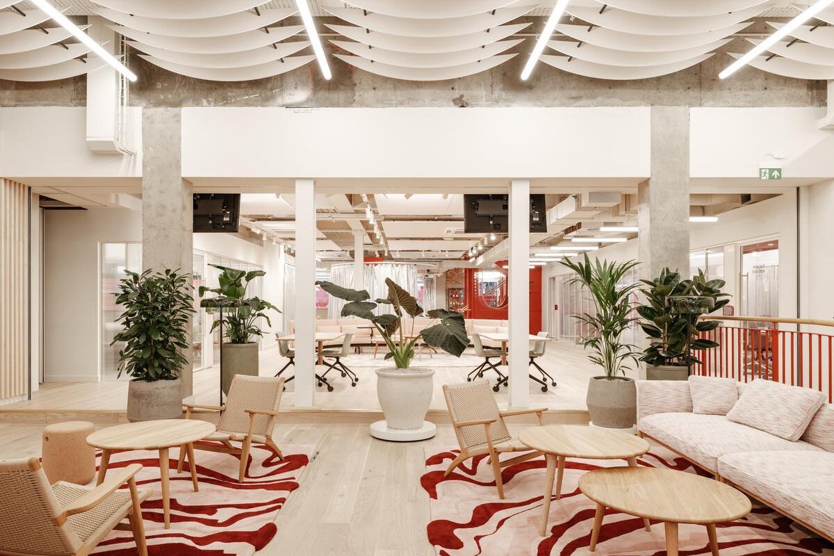 White Red Architects’ Virgin Group HQ plays on its musical roots