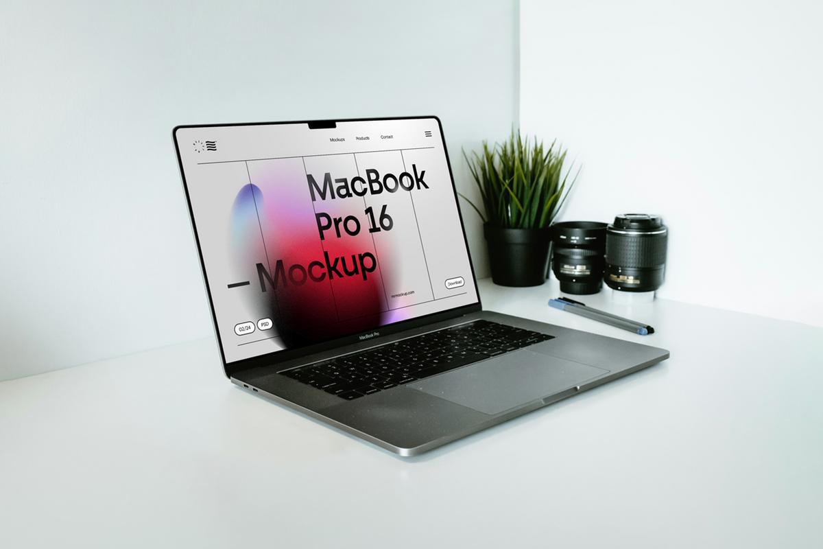 Free MacBook Pro on Wood Desk PSD Mockup